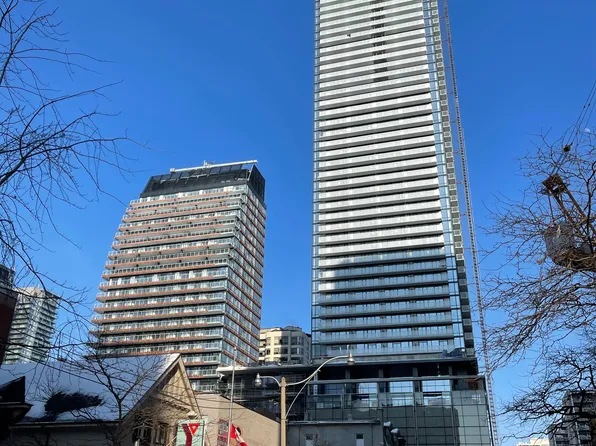 501 Yonge St, Toronto, ON