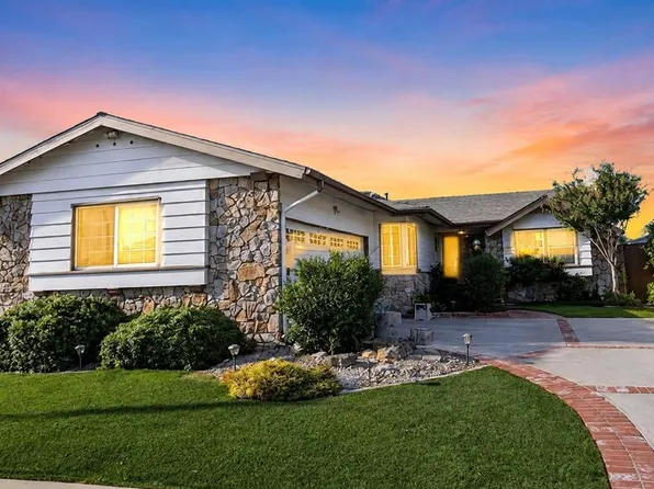 7871 E Ring St, Long Beach, CA 90808