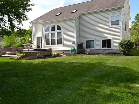 4th image of 6429 Hilltop Trail Dr