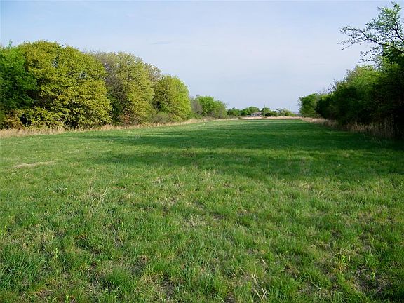 5th image of Mountain View Rd