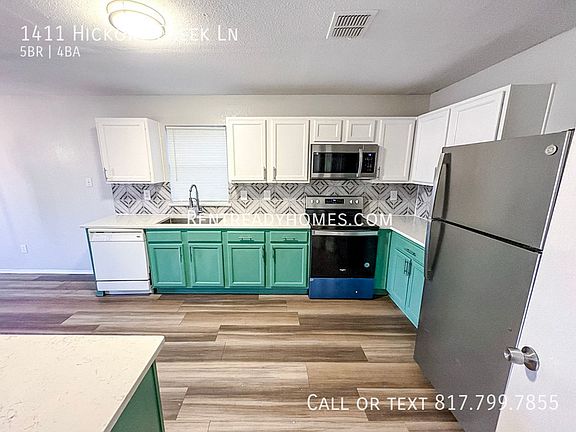 5th image of 1411 Hickory Creek Ln
