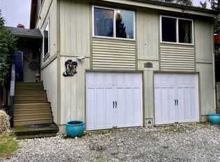 19001 18th Ave NE, Shoreline, WA