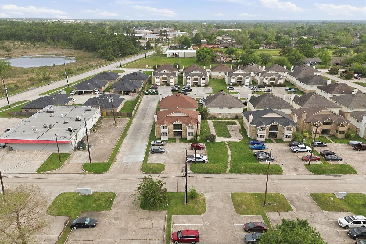 Building Photo - 1310 Brenda Ln #C