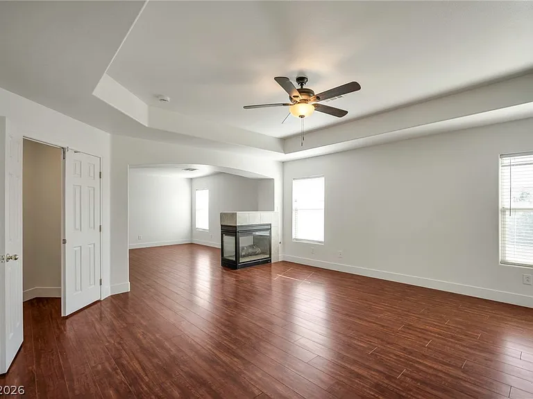 9711 Spinnaker Creek Ave — Photo 1
