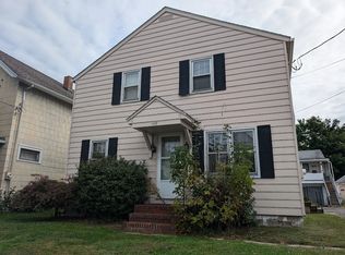 105 Cleveland Ave, Endicott, NY 13760