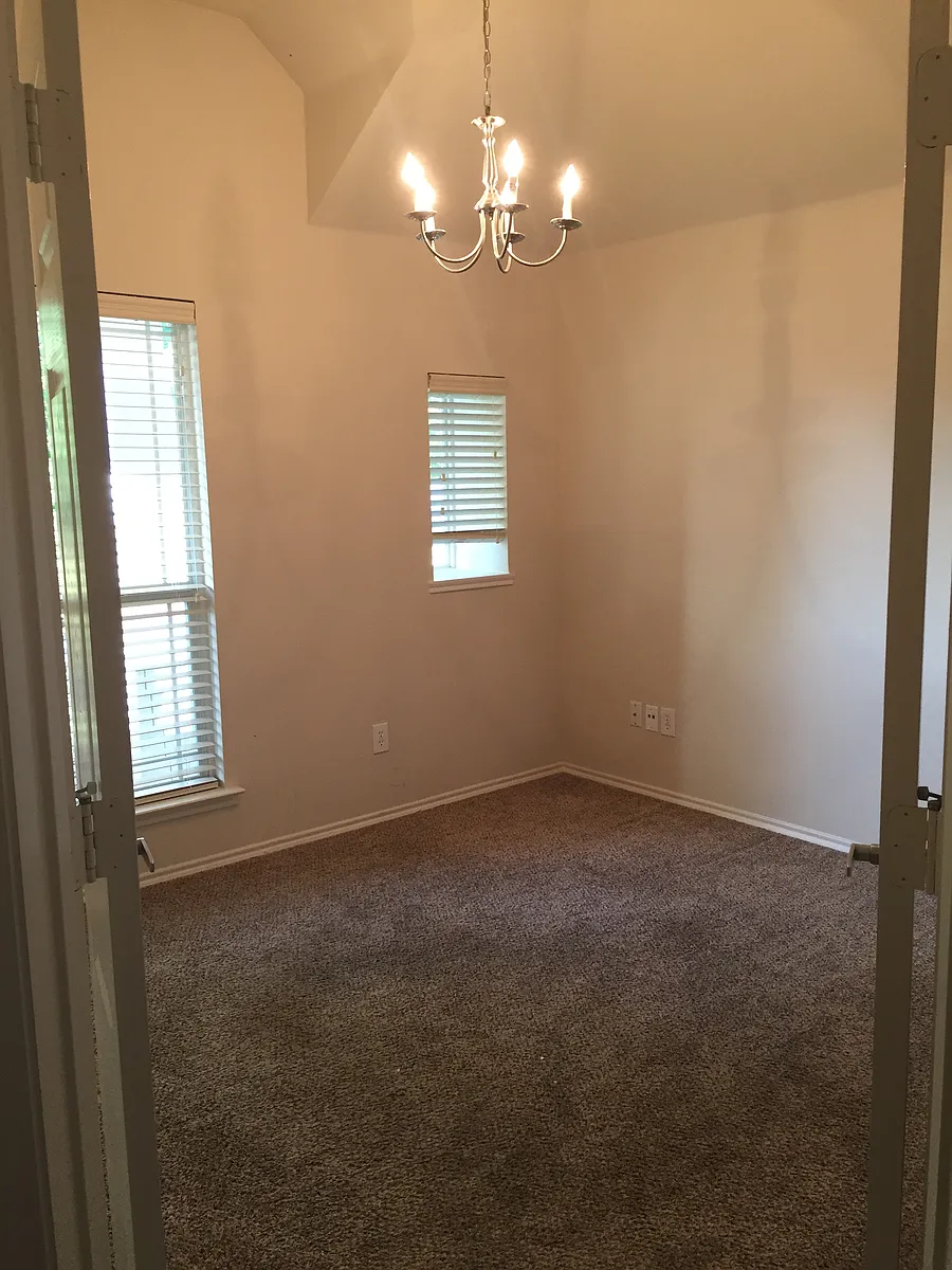 Flexible bonus room can be used as study or office or even a bedroom - 9837 Meadow Rue Dr