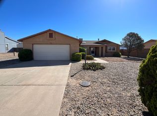 413 Pyrite Dr NE, Rio Rancho, NM 87124