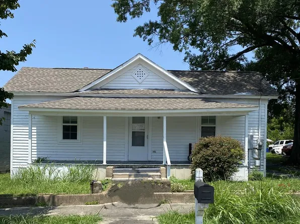 115 E Emery St, Dalton, GA 30721