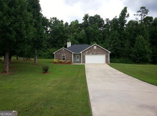 182 Hawk Ln, Carrollton, GA 30116