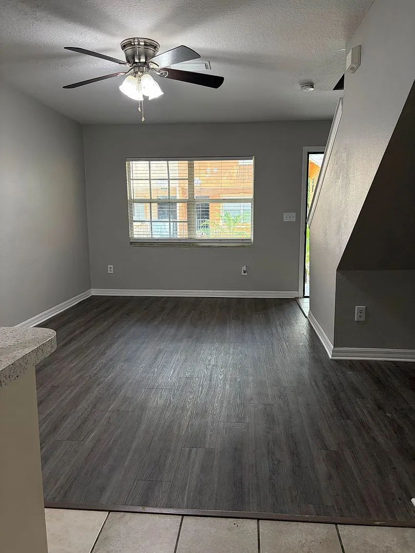 Uptown Apartments & Townhomes | Lutz, FL — Photo 2