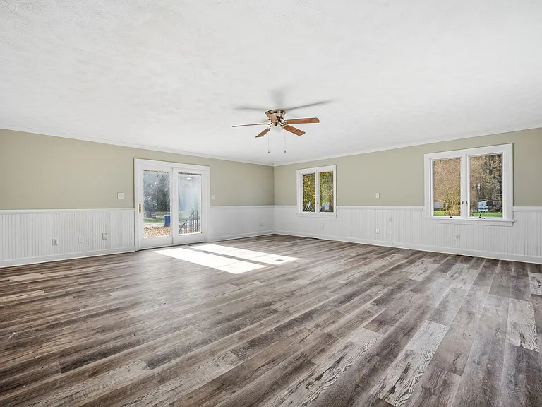 9 Rhodelia Ln — Photo 12