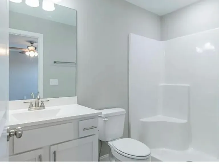 1030 Judah Bear Blvd — Photo 7