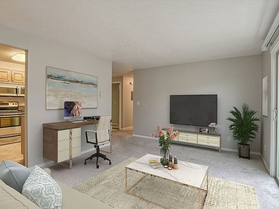 3rd image of 1418 W 6th Ave APT 104