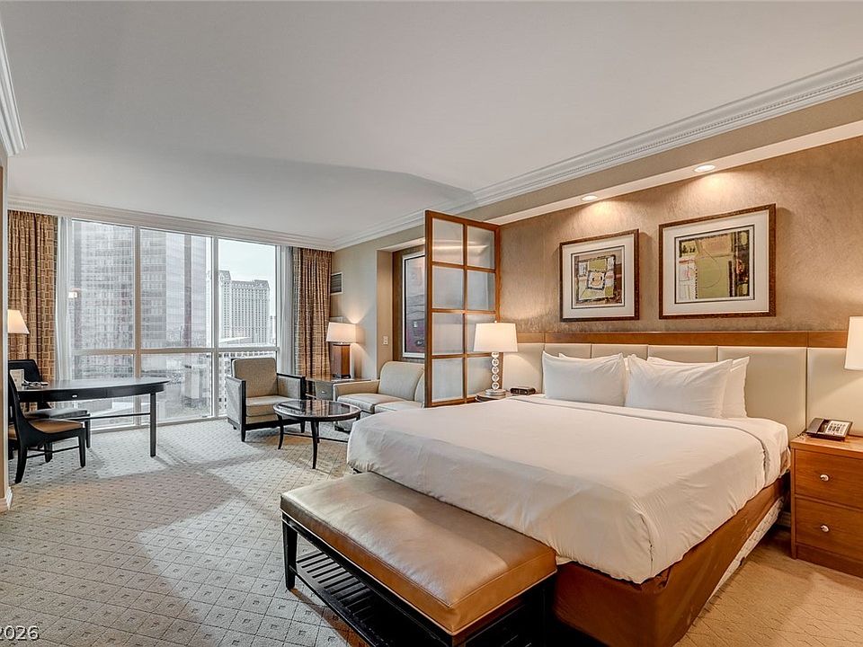 1st image of 125 E Harmon Ave #1111