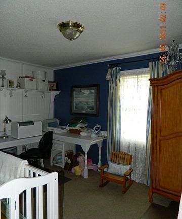 4th image of 211 Raywood Dr