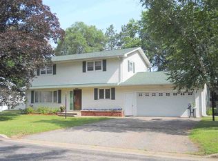 419 Strodman Ave, Wisconsin Rapids, WI 54494