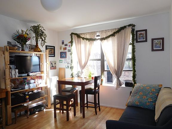 3rd image of 500 W 140th St APT 6E