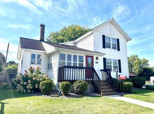 2504 10th St, Monroe, WI 53566