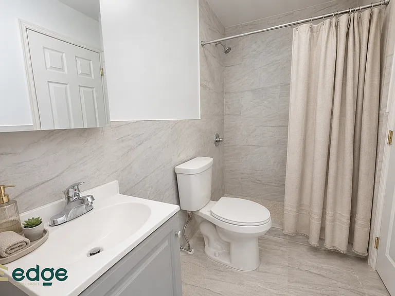 384 S 5th St #2 — Photo 11
