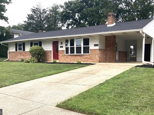 1103 Cocklin St, Mechanicsburg, PA 17055