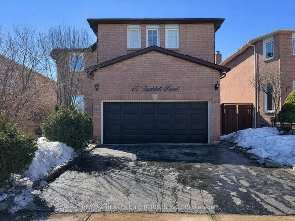 67 Castlehill Rd, Brampton, ON L6X 4C9