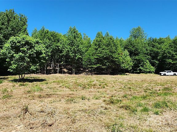 4th image of 480 Brown Rd