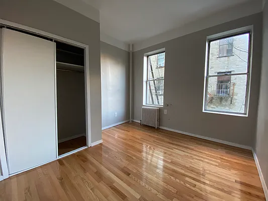 Rented by REAL New York | media 5