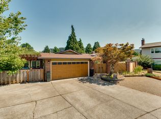 2010 SW 7th Ct, Gresham, OR 97080