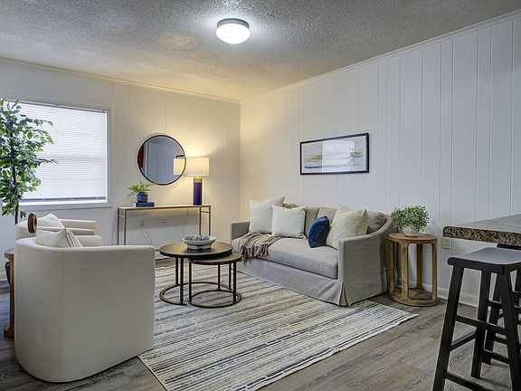 3rd image of 808 Carolina Dr #11334499