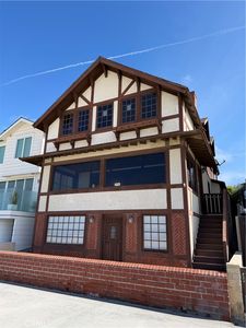 2420 The Strand, Hermosa Beach, CA, 90254