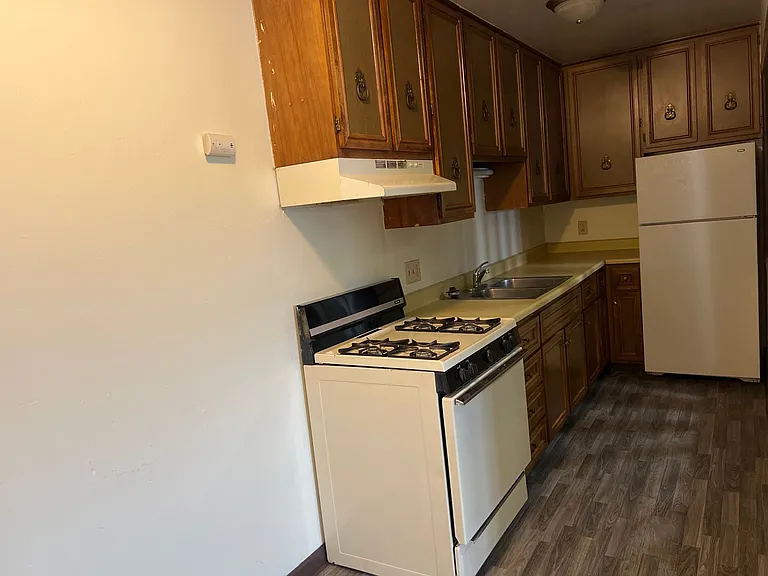 410 N Terrace St — Photo 27