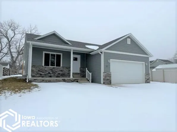 307 E North St, Algona, IA 50511