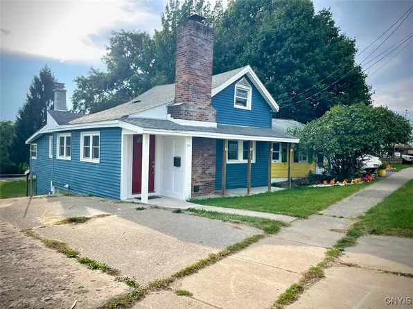 296 E 2nd St, Oswego, NY 13126