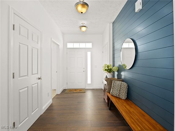 4th image of 278 Woodside Ln