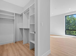 3953 W Dakin St #7B0FC7C8F, Chicago, IL 60618