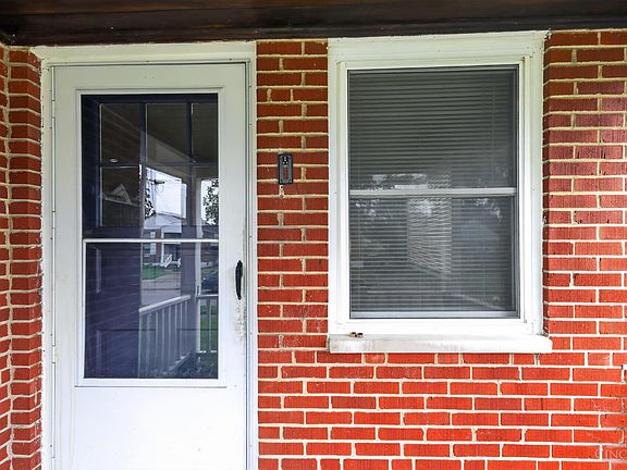 2nd image of 1712 Norcol Ln