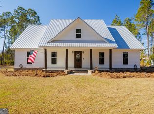 219 Buck Griffis Rd, Homerville, GA 31634