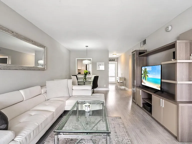 1461 S Ocean Blvd #304 — Photo 16