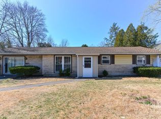 8 Pictun Rd, Randolph, MA 02368