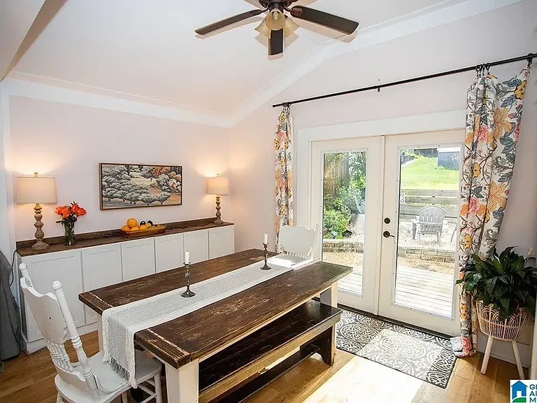 735 Branch Dr — Photo 9