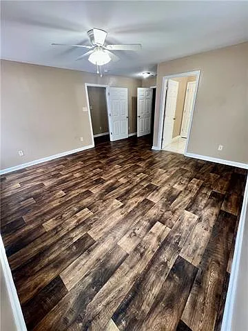 3 bed, 2.0 bath, 1600 sqft, $1,650 — Photo 4