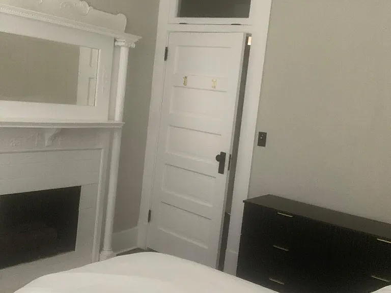 1201 N Irwin St #7 — Photo 5