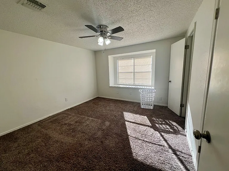 4217 SE 48th Ter — Photo 8