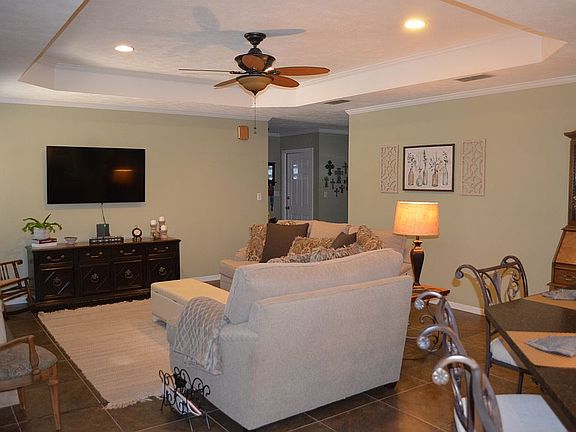 5th image of 1311 Donna Dr