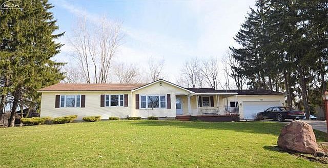 1st image of 710 Byram Lake Dr