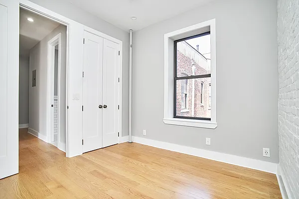 Rented by Keller Williams NYC | media 16