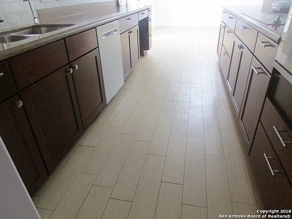 4th image of 9515 Lantana Dr