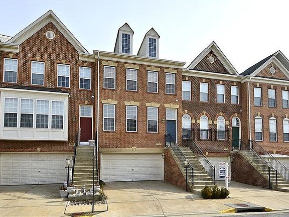 2nd image of 5627 Sheals Ln