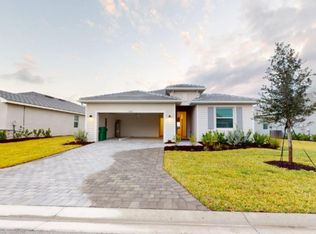 7949 Lakes Edge Ln, Port Charlotte, FL 33981