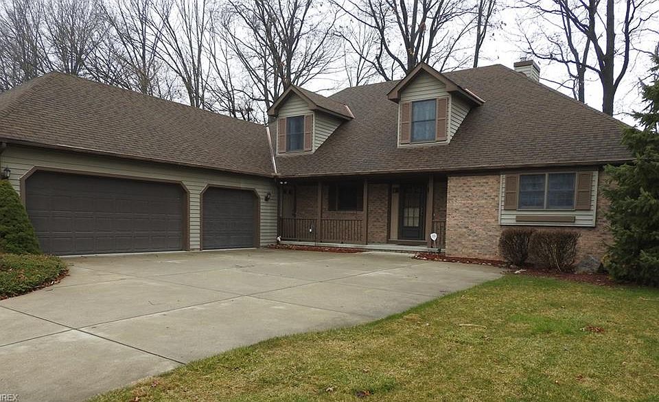 1st image of 1041 Woodland Chase